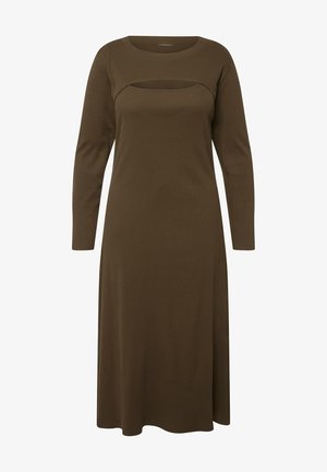 Langärmliges Kleid aus dunkelbraunem Stoff mit Rundhalsausschnitt und einem Ausschnitt unter der Brust. Das Kleid hat eine gerade Silhouette und ist ohne Muster.