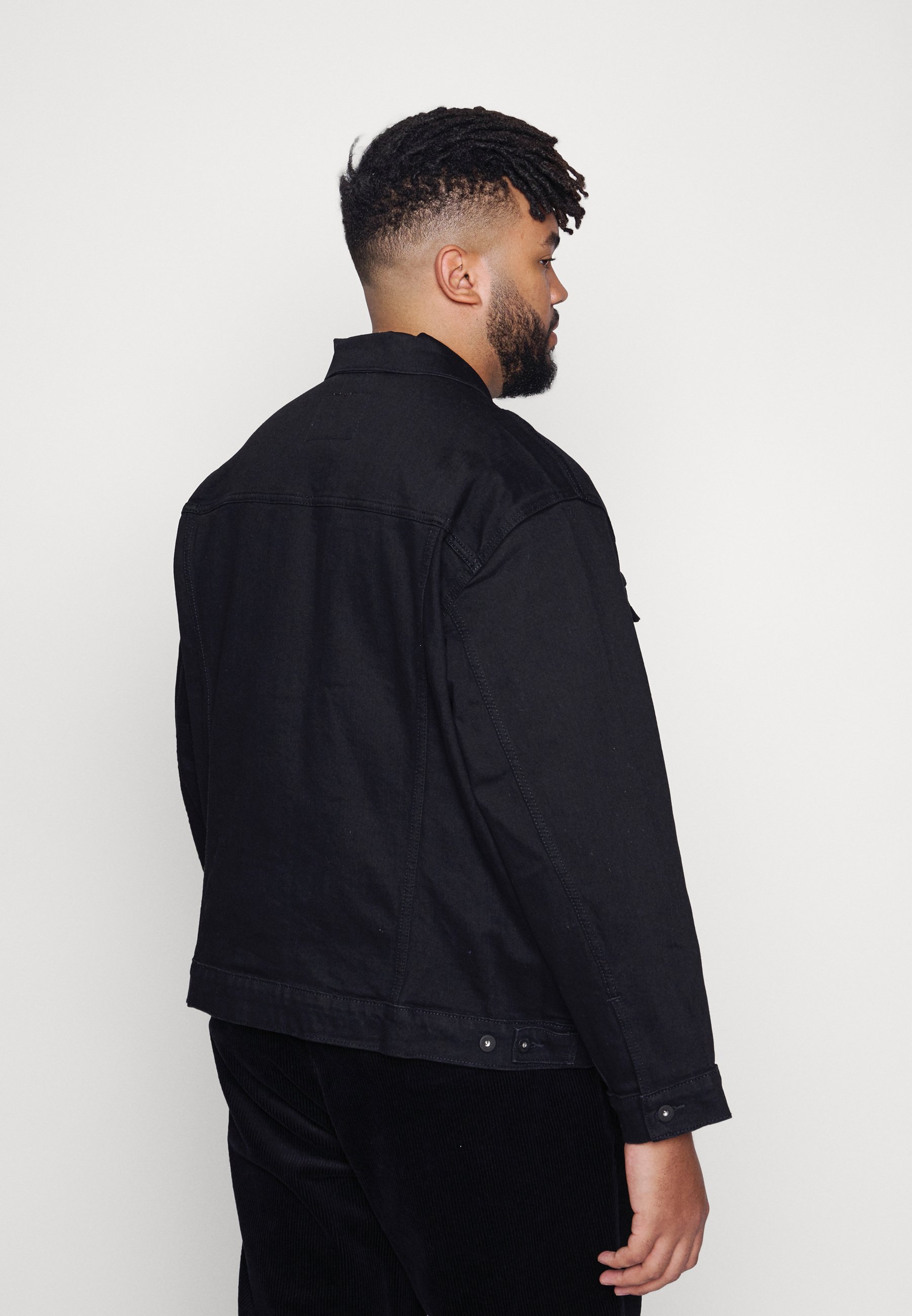 levis dark horse trucker