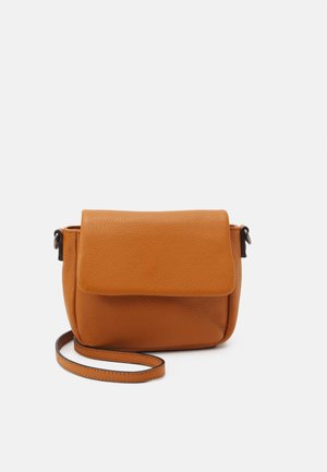Taška s příčným popruhem - light brown