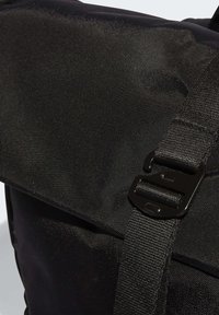 adidas Originals PREMIUM ESSENTIALS ROLL-TOP - Ryggsekk - black