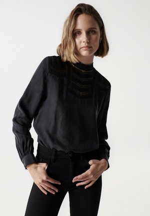 SEVILLA REGULAR - Blouse - black