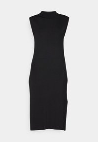 Robe midi noire sans manches en tricot côtelé avec col montant et fente latérale, présentée sur un fond gris clair uni.