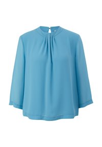 Blouse bleu clair en tissu lisse, avec un col montant, un détail plissé à l'avant et des manches trois-quarts avec une coupe décontractée.