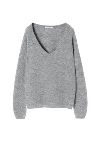 Szary, dziany sweter z długim rękawem, z dekoltem w kształcie litery V i teksturą prążkową, wyłożony na białym tle.