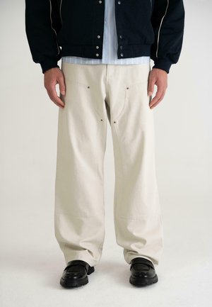 SOHO CARPENTER  - Trousers - ecru
