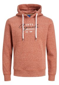 Rote Melange-Hoodie aus weichem Stoff mit einer Kapuze mit Kordelzug, gerippten Bündchen und Saum sowie einem bedruckten Logo auf der Vorderseite.