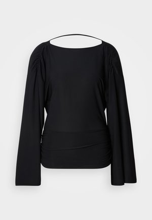 Must pikkade varrukatega top ümmarguse kaelusega, millel on õlgadel kogutud detailid ja vöökohal kortsud, mis annavad vormitud välimuse.