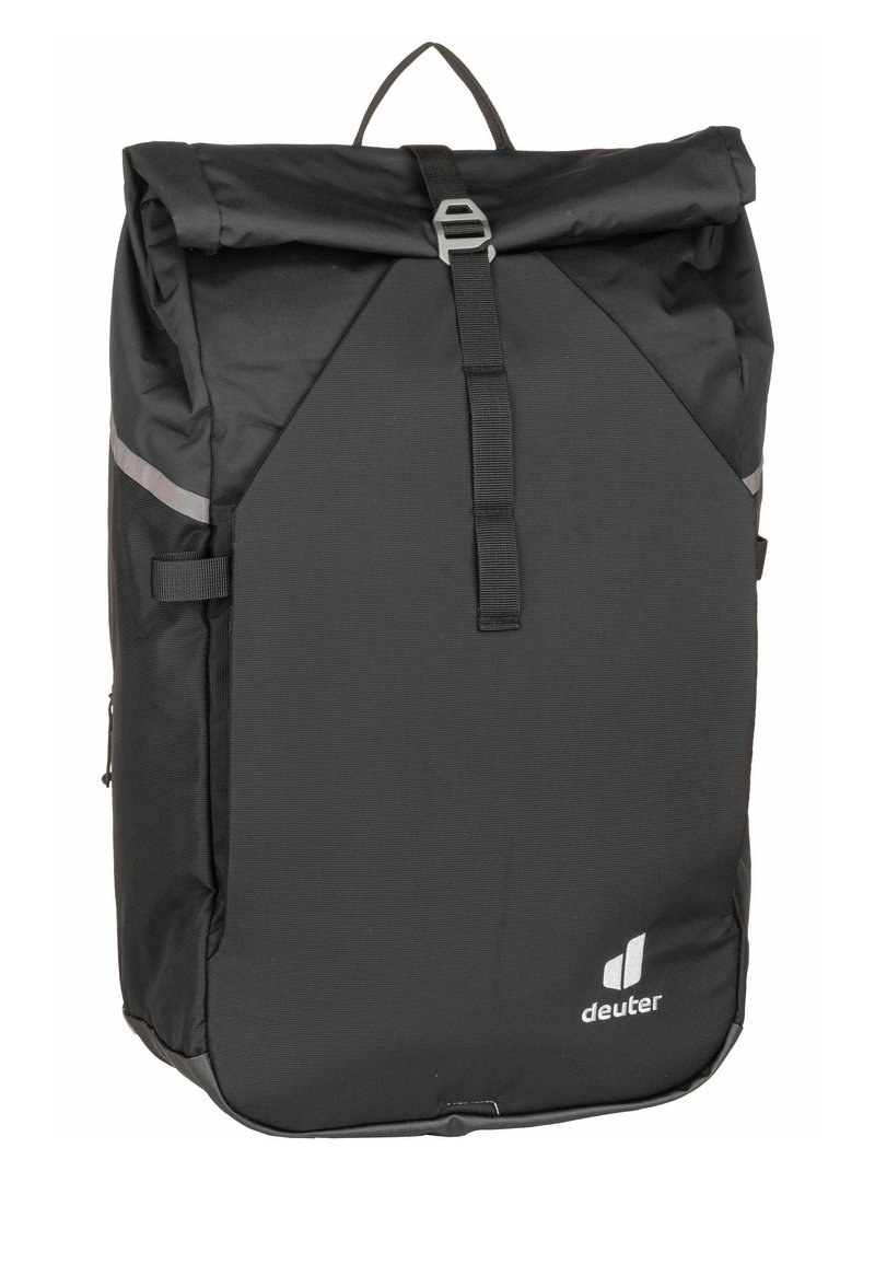 Zaino a sacca nero in tessuto resistente. Presenta una tracolla argentata, una tasca laterale con zip e un logo discreto nell'angolo inferiore.