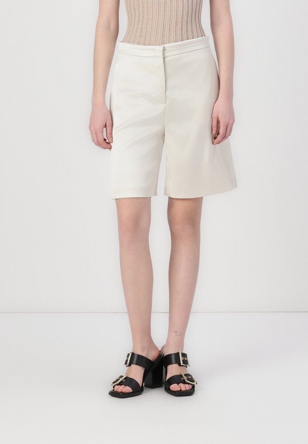 PANTALONI TROUSERS - Shorts - ceramic ivory