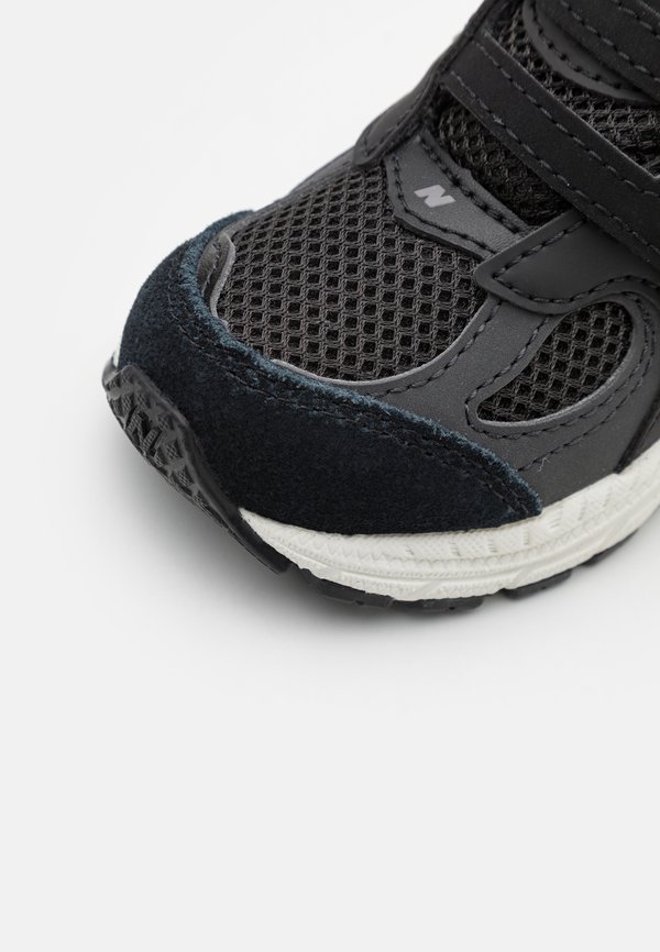 2002 – Walkingschuh