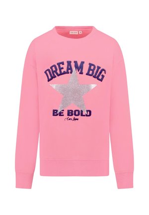 Roze sweatshirt met lange mouwen, een grote zilveren ster in het midden en de woorden "DREAM BIG" boven en "BE BOLD" onder in donkerblauwe letters.