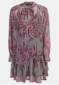 Langærmet kjole med lagdelt flæse- kant, i pink, brun og hvid houndstooth og abstrakt mønster samt en knyt-krave.