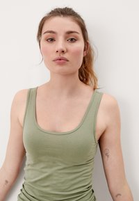 QS UNICOLOR - Top
