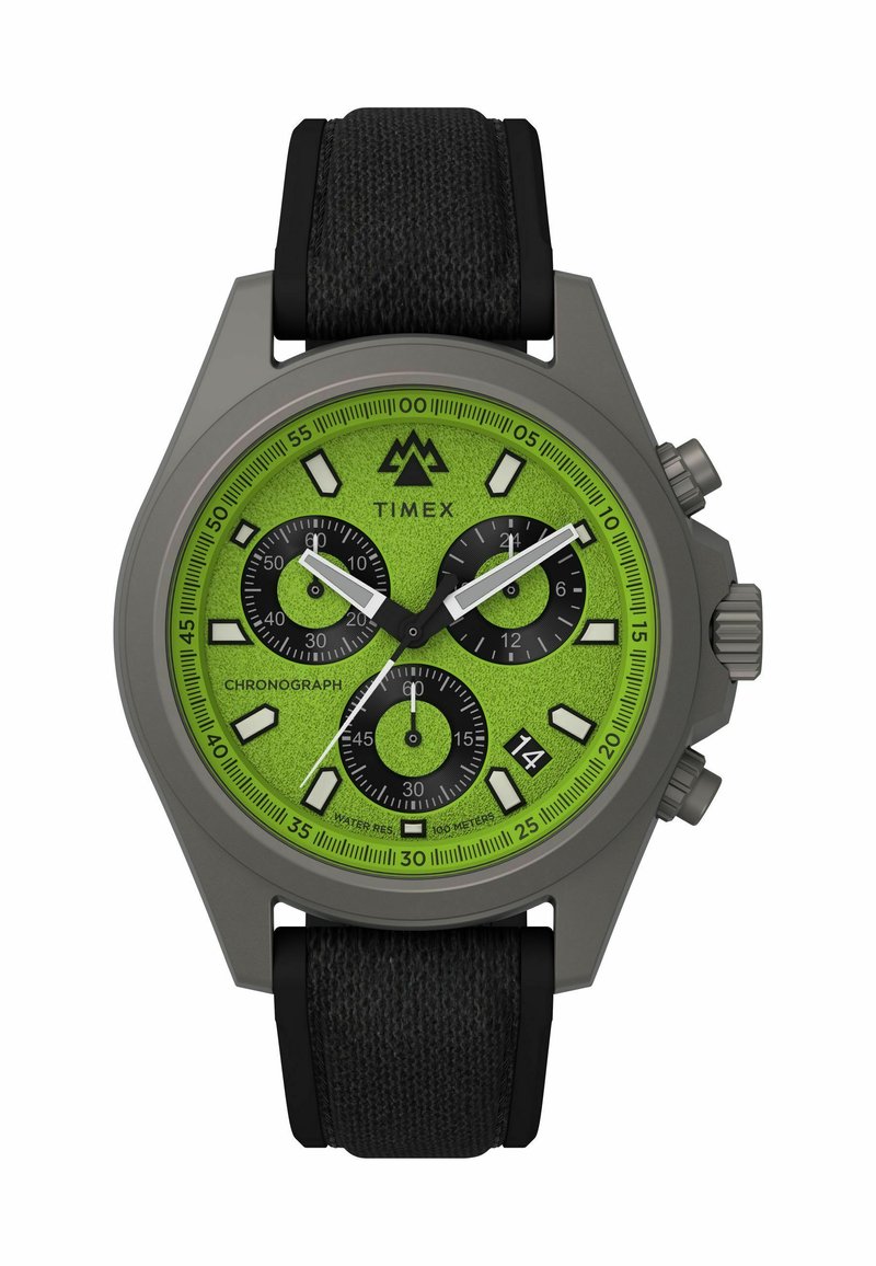 Orologio cronografo Timex con un vivace quadrante verde testurizzato, sottodial neri, cassa grigia e cinturino in tessuto nero. Impermeabile fino a 100 metri.