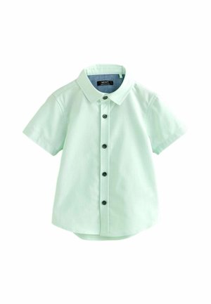 Camisa de manga corta color verde menta con botones, cuello, botones negros y detalle interior del cuello en azul claro.