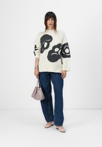 Marimekko LUONTO TUMMA - Maglione - off white/grey