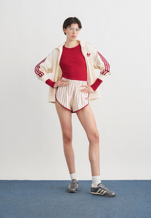 adidas FIREBIRD TRACK TOP LOOSE - Zip-up sweatshirt - warm vanilla/team victory red — photo 2