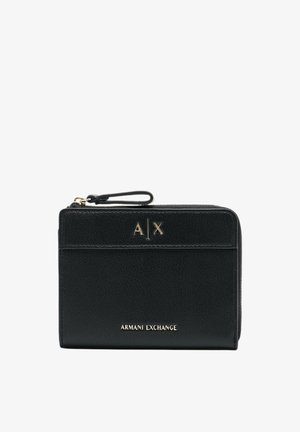 Portefeuille en cuir noir de Armani Exchange avec des accessoires dorés, présentant un logo à l'avant, une fermeture éclair et une sangle pour le poignet. Finition texturée.