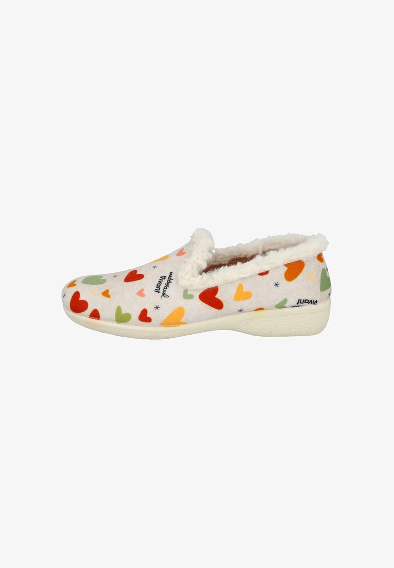 Zapatillas de crema con patrones de corazones multicolores, forro de piel de imitación alrededor de la abertura y una suela texturizada para uso en interiores.