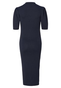 Granatowa, krótkorękawowa, prążkowana sukienka midi. Ma kołnierz polo oraz dopasowany fason z gładkiej tkaniny i długości do kolan.