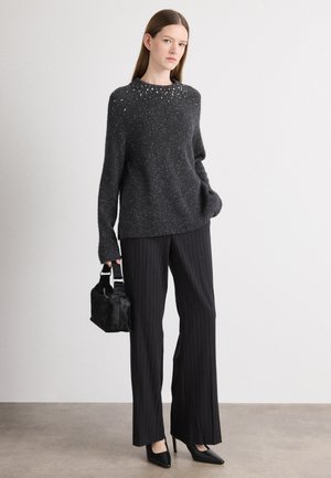 Pullover - grey