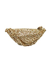 Sac en tissu imprimé léopard avec une forme courbée, motif doré et blanc, base contrastante de couleur beige, et une sangle ajustable avec boucle.