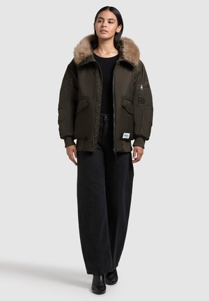 CELA - Chaqueta de invierno - forest green