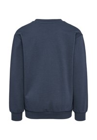 Mörkblå sweatshirt, mjukt tyg, rundad hals, långa ärmar, ribbade ärmslut och nederkant, enfärgad, avslappnad design, inga synliga logotyper eller mönster.