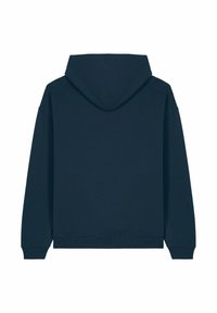Felpa blu navy con cappuccio regolabile, maniche lunghe e orlo a coste. Il tessuto sembra morbido e liscio, senza motivi o decorazioni visibili.