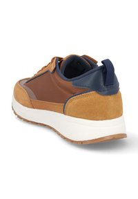 Coronel Tapiocca Zapatillas - camel