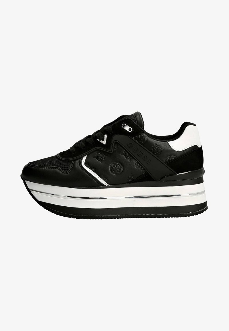 Baskets compensées noir et blanc avec lacets à l’avant, motif embossé et panneau latéral avec logo, vues de profil droit sur fond blanc.
