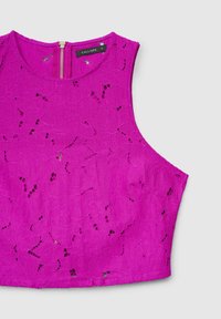 Fuchsia sleeveless crop top with a textured lace pattern, featuring a back zipper and scalloped hem. Tag shows brand "Calliope," size S.