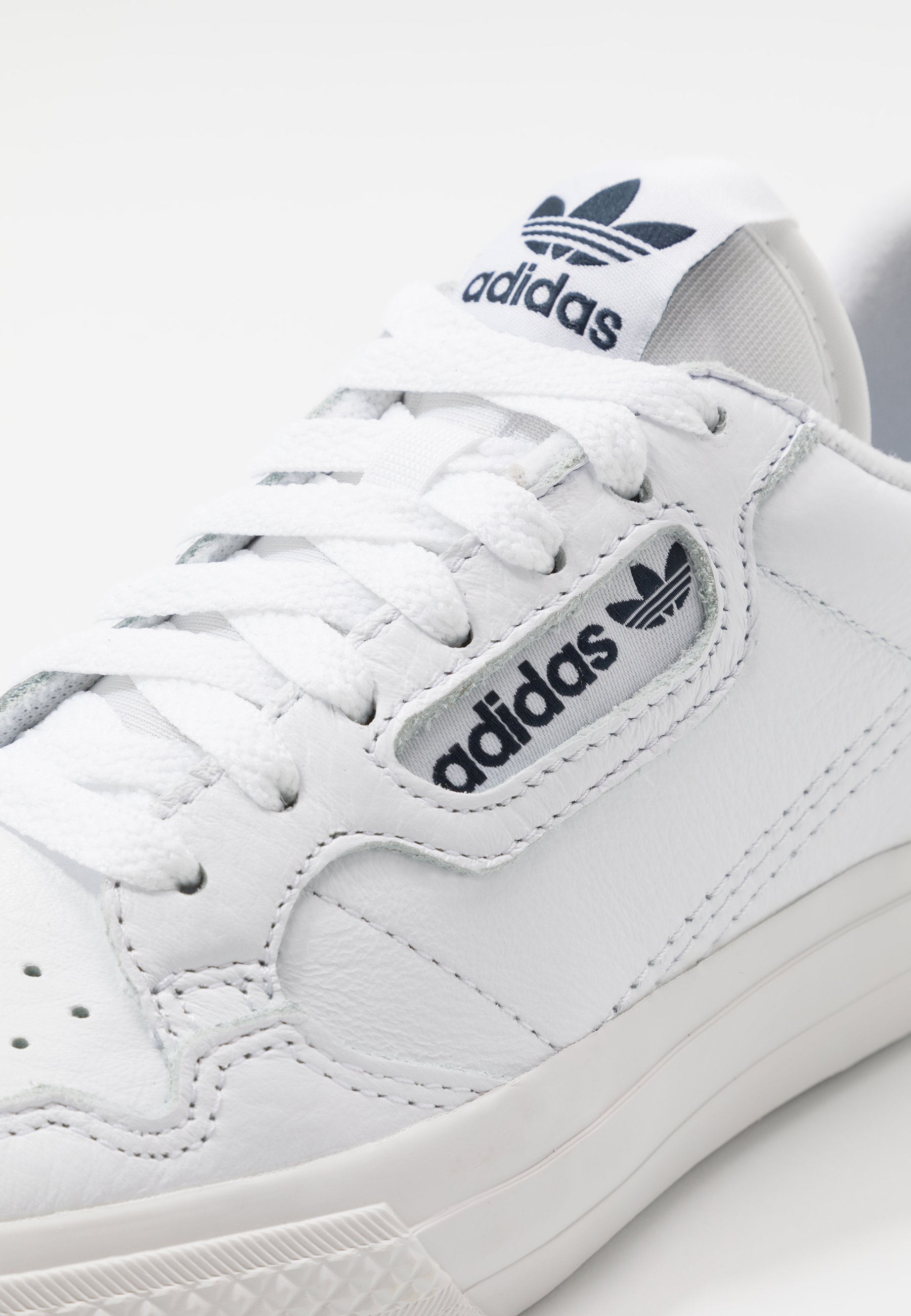 adidas originals baskets continental vulc eg4588 footwear white collegiate navy