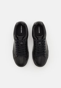 Pier One LEATHER - Sportcipő - black