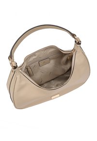 Beige leren handtas met een gladde textuur en een ritsopening aan de bovenkant. Het interieur heeft een zachtere voering met een subtiel patroon en een klein vak.