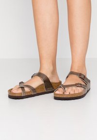 Birkenstock - MAYARI - T-bar sandals - graceful taupe Thumbnail Image 1