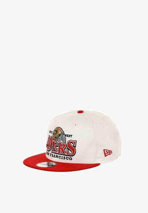 New Era, SAN FRANCISCO 49ERS NFL ORIGINAL TEAMCOLOUR HELMET 9FIFTY SNAPBACK - Cap - weiss