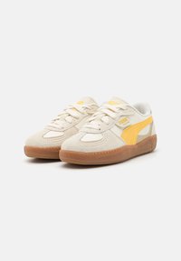 Puma PALERMO MODA UNISEX - Sneakers basse - warm white/flaxen/alpine snow