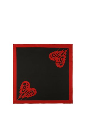 Silke tørklæde med sort baggrund, rød kant og to stiliserede røde hjerter i modstående hjørner med abstrakte mønsterdetaljer.