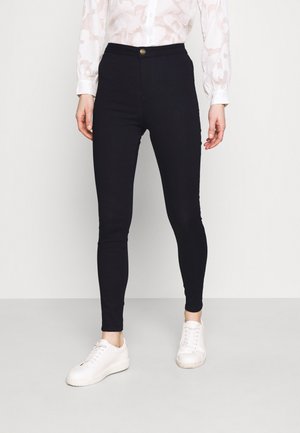 Jeansy Skinny Fit