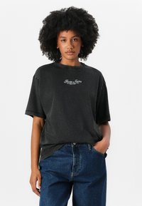 Guess Jeans SCRIPT TEE - Majica kratkih rukava s printom - jet black