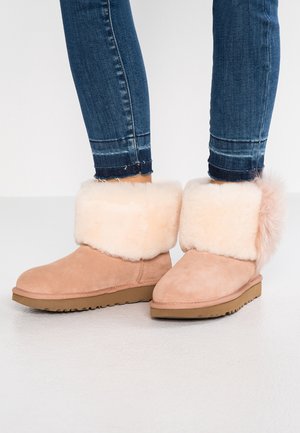 Classic ankle boots - sand