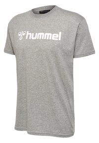Szara koszulka z krótkim rękawem z białym napisem "hummel" i logo pszczoły na środku klatki piersiowej.