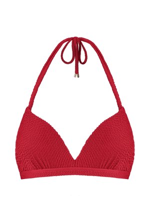 Rood gebreid bikinitopje met een gestructureerde textuur, halternek met strik en driehoekige cups, ontworpen voor gebruik als zwemkleding.