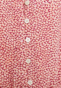 GAP Mono - pink