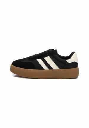 XTI, Zapatillas - black