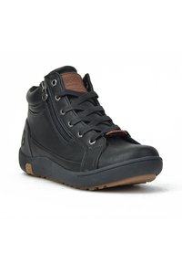 Zapatos de cuero negro de caña alta con un acabado texturizado, que cuentan con cordones en la parte delantera, cremallera lateral y un acento de logotipo marrón. Suela de goma con agarre.