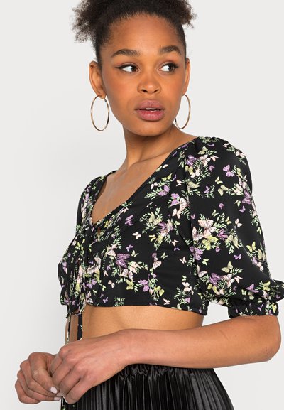Noisy May Nmclara Top Corto Donna Con Scollo A V - Tessuto Elasticizzato (97% Poliestere, 3% Elastan)