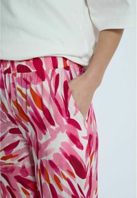 Desires DSMACIE - Hlače - p morning glory pink print