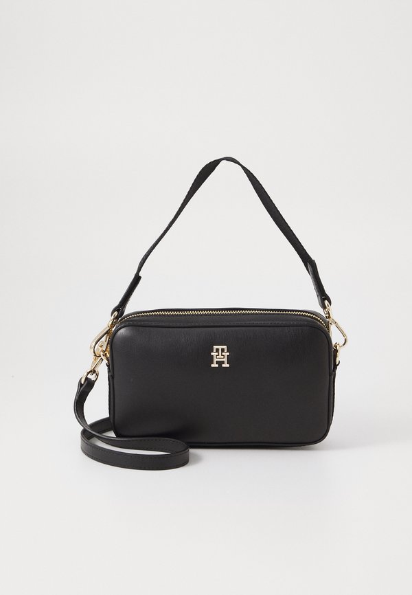 DISTINCT CAMERA BAG - Handbag